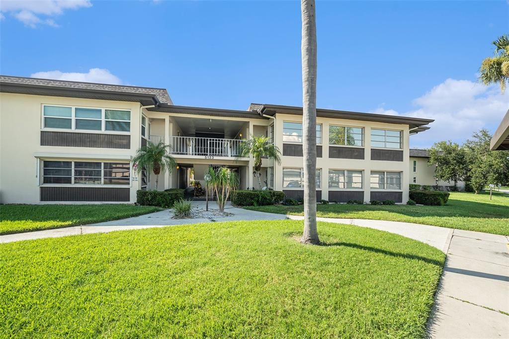 待售: $150,000 (2 贝兹, 2 浴室, 1088 平方英尺)