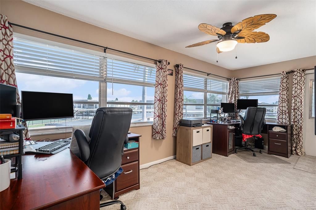 待售: $150,000 (2 贝兹, 2 浴室, 1088 平方英尺)