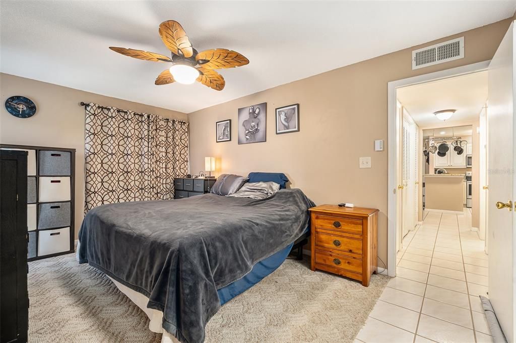 待售: $150,000 (2 贝兹, 2 浴室, 1088 平方英尺)