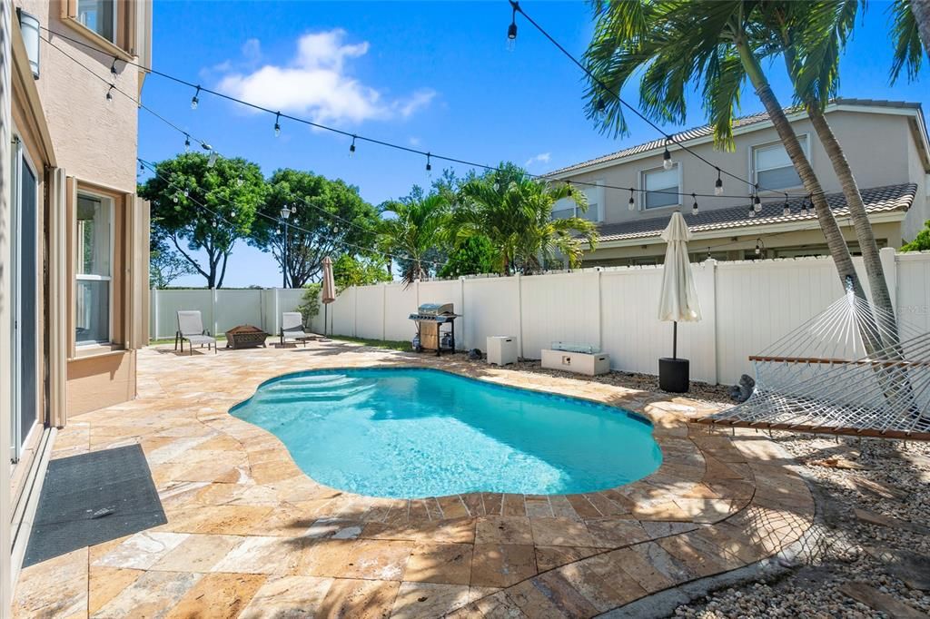 Activo con contrato: $899,000 (5 camas, 2 baños, 3469 Pies cuadrados)