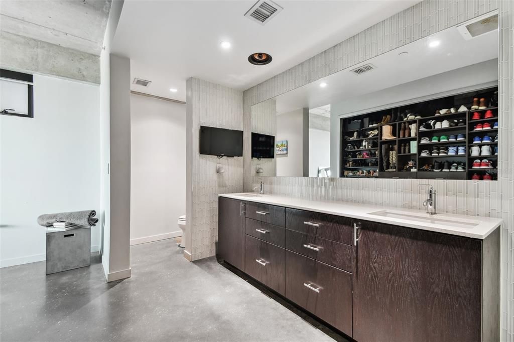 待售: $1,845,300 (3 贝兹, 3 浴室, 2880 平方英尺)