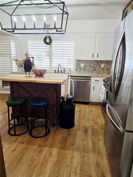 En Venta: $474,900 (3 camas, 2 baños, 1332 Pies cuadrados)