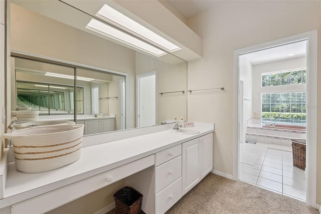 For Sale: $765,000 (4 beds, 3 baths, 2871 Square Feet)