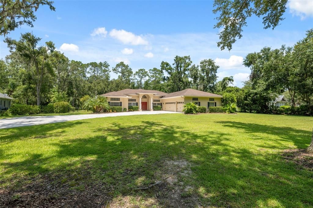 For Sale: $765,000 (4 beds, 3 baths, 2871 Square Feet)