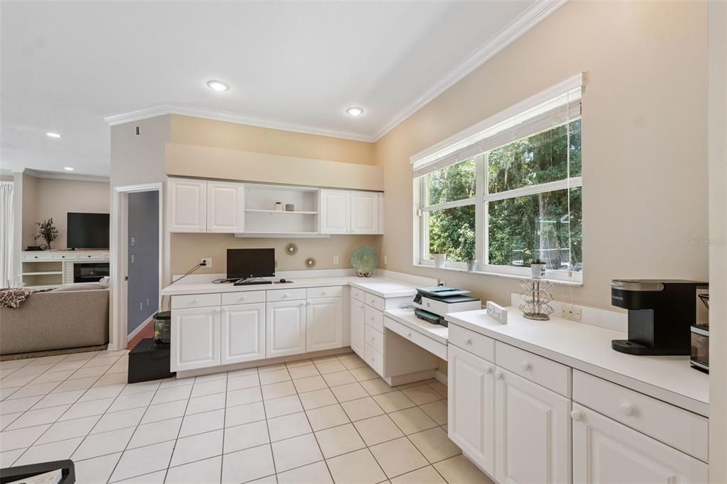 For Sale: $765,000 (4 beds, 3 baths, 2871 Square Feet)