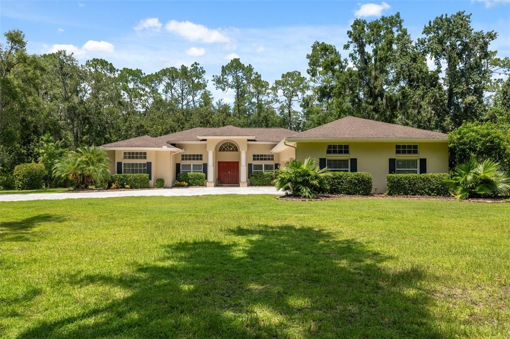 For Sale: $765,000 (4 beds, 3 baths, 2871 Square Feet)