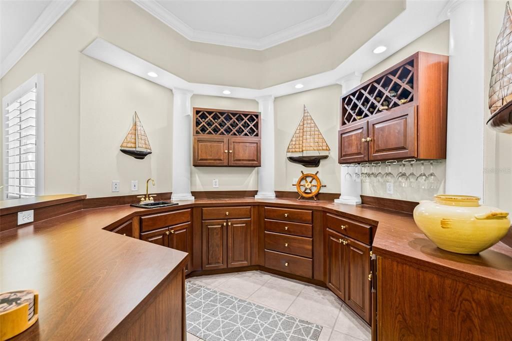 На продажу: $985,000 (4 спален, 3 ванн, 3418 Квадратных фут)