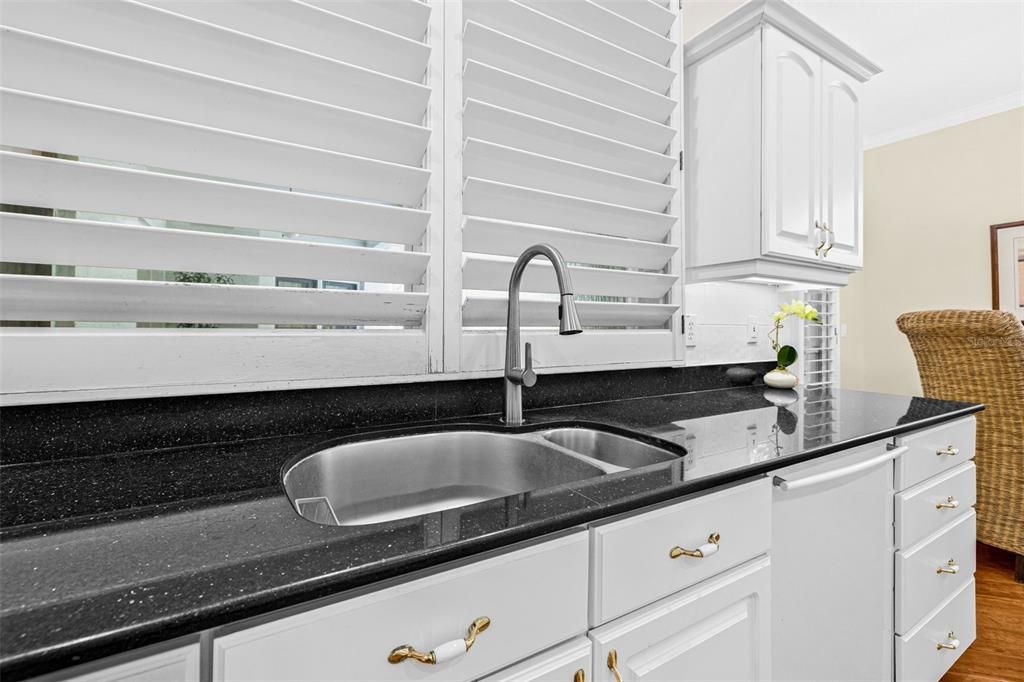 На продажу: $985,000 (4 спален, 3 ванн, 3418 Квадратных фут)