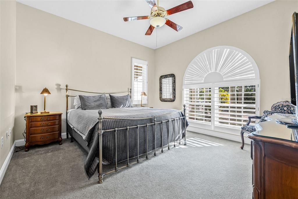 На продажу: $985,000 (4 спален, 3 ванн, 3418 Квадратных фут)