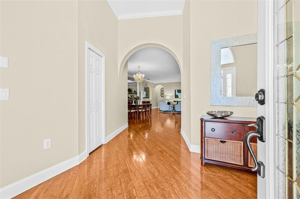 На продажу: $985,000 (4 спален, 3 ванн, 3418 Квадратных фут)