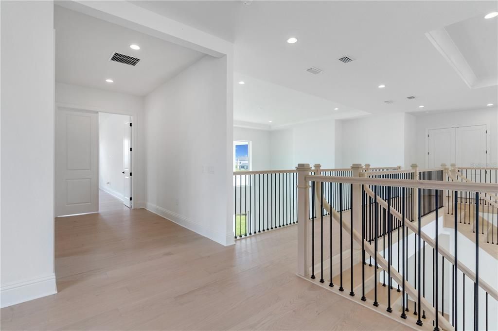 На продажу: $3,150,000 (5 спален, 6 ванн, 6632 Квадратных фут)