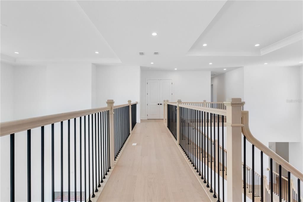 На продажу: $3,150,000 (5 спален, 6 ванн, 6632 Квадратных фут)