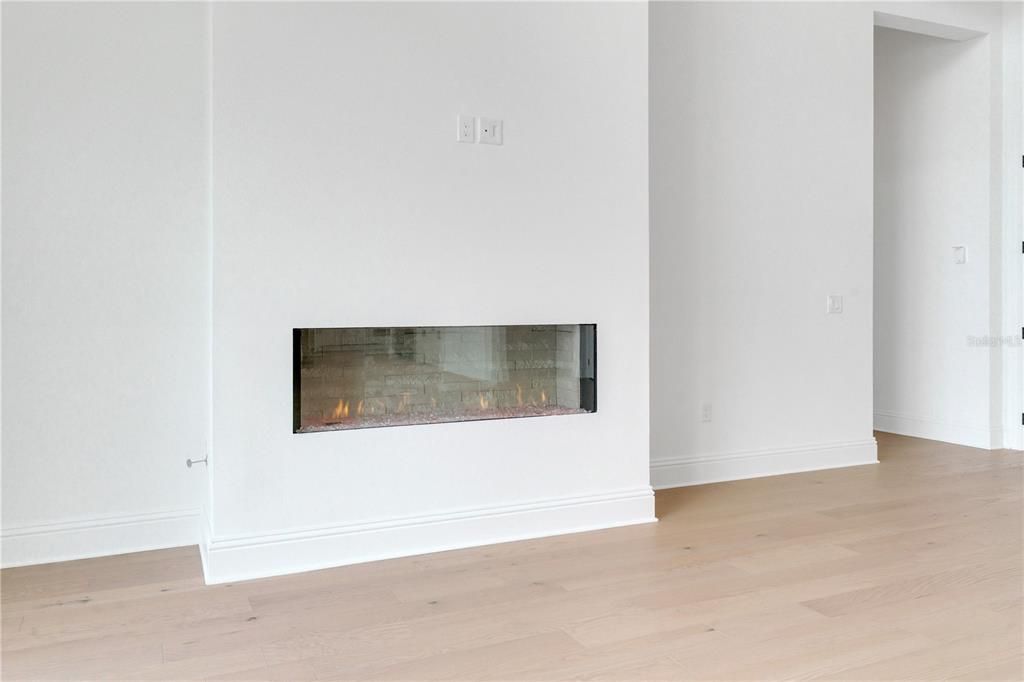 На продажу: $3,150,000 (5 спален, 6 ванн, 6632 Квадратных фут)