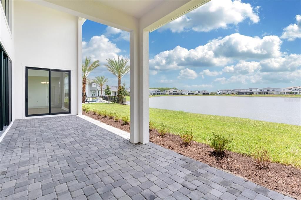 На продажу: $3,150,000 (5 спален, 6 ванн, 6632 Квадратных фут)