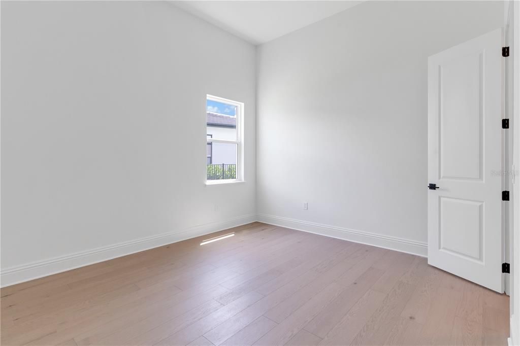 На продажу: $3,150,000 (5 спален, 6 ванн, 6632 Квадратных фут)