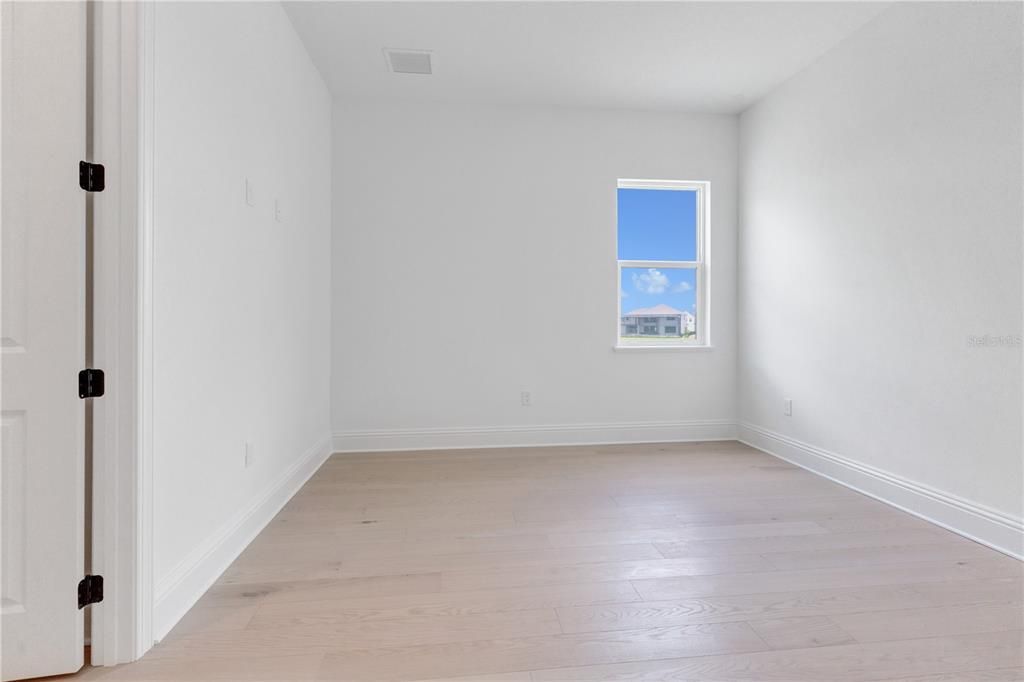 На продажу: $3,150,000 (5 спален, 6 ванн, 6632 Квадратных фут)