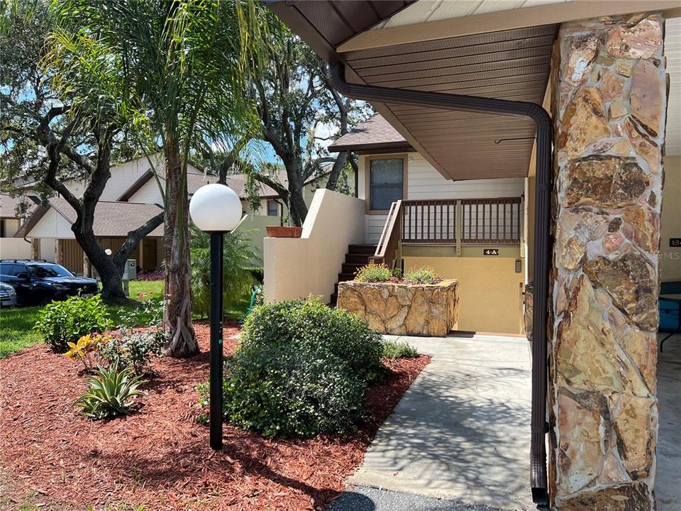 待售: $150,000 (2 贝兹, 2 浴室, 990 平方英尺)