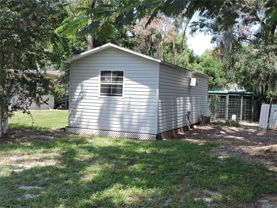 待售: $164,900 (2 贝兹, 1 浴室, 1166 平方英尺)