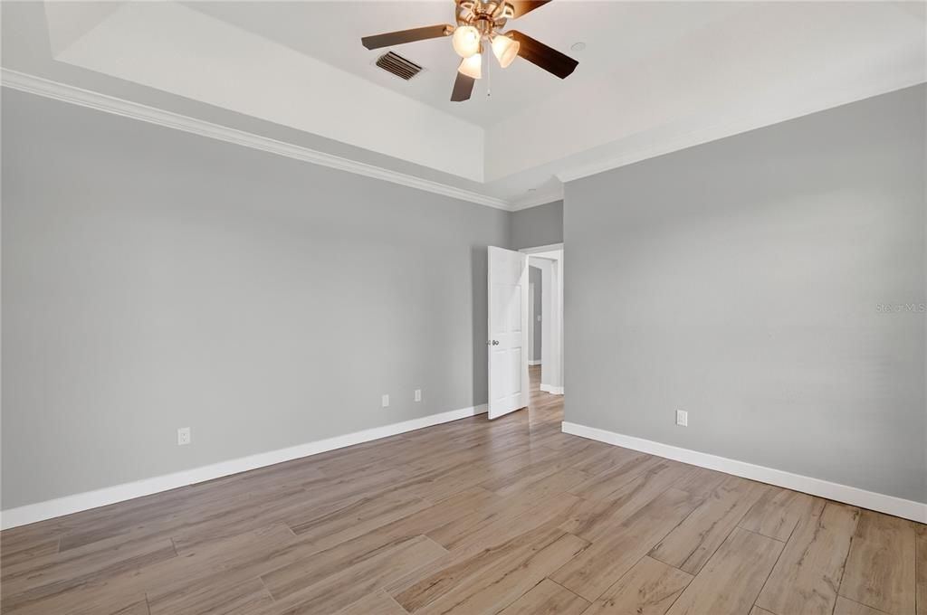 На продажу: $874,900 (4 спален, 3 ванн, 2625 Квадратных фут)