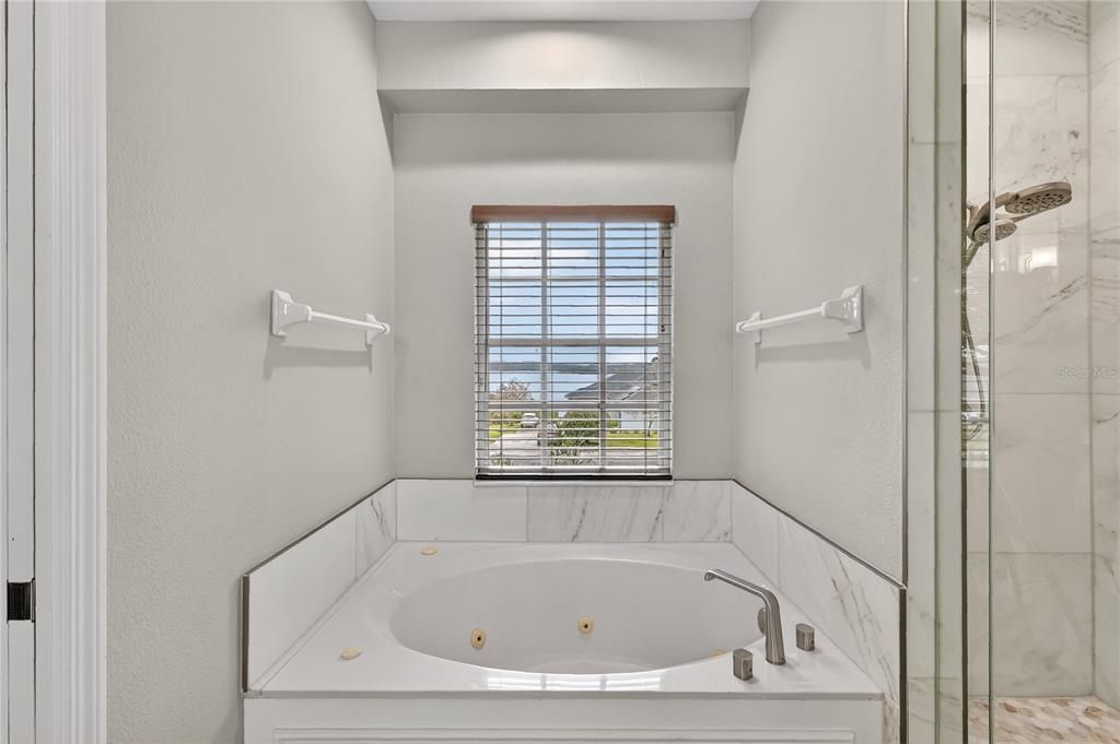 На продажу: $874,900 (4 спален, 3 ванн, 2625 Квадратных фут)