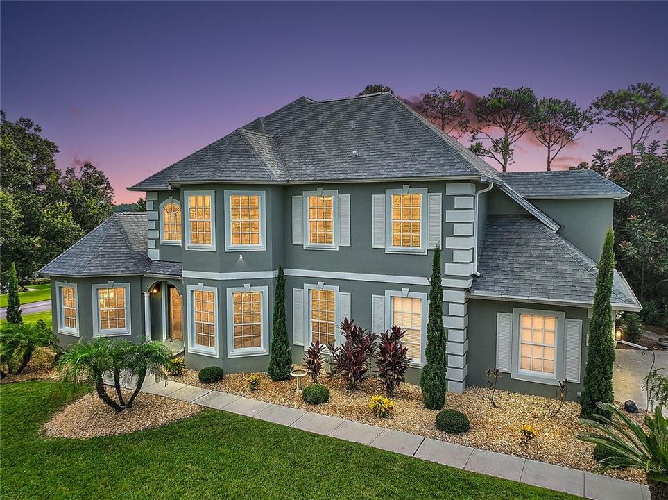 На продажу: $874,900 (4 спален, 3 ванн, 2625 Квадратных фут)