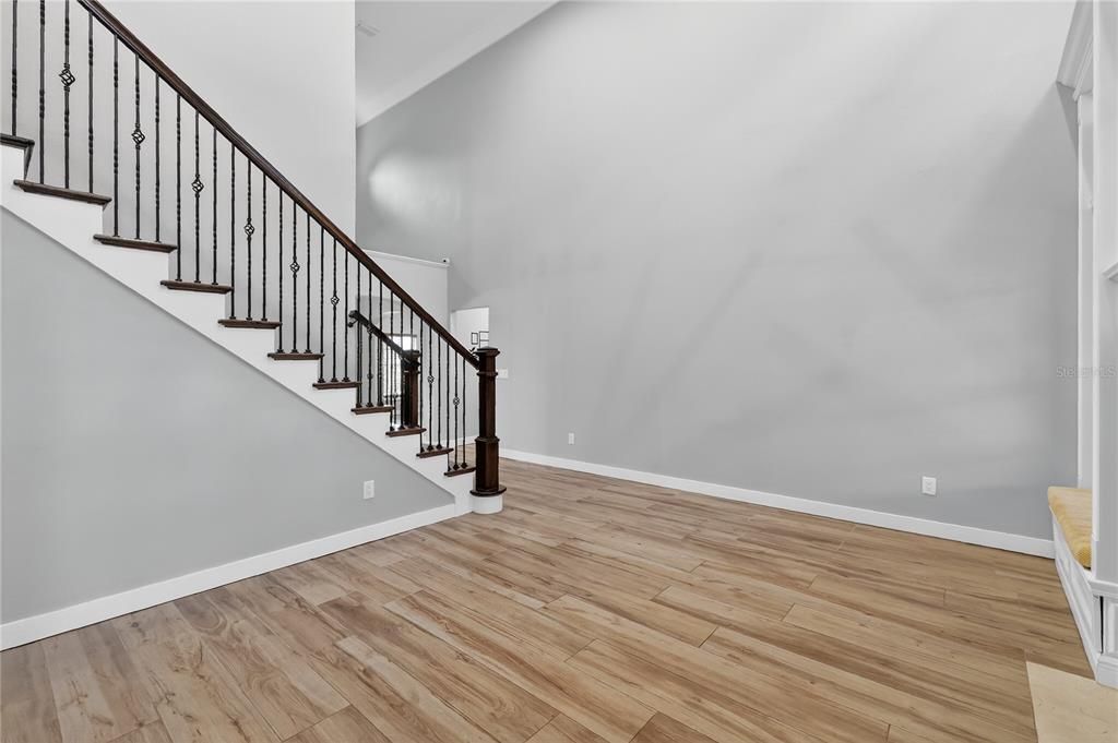 На продажу: $874,900 (4 спален, 3 ванн, 2625 Квадратных фут)