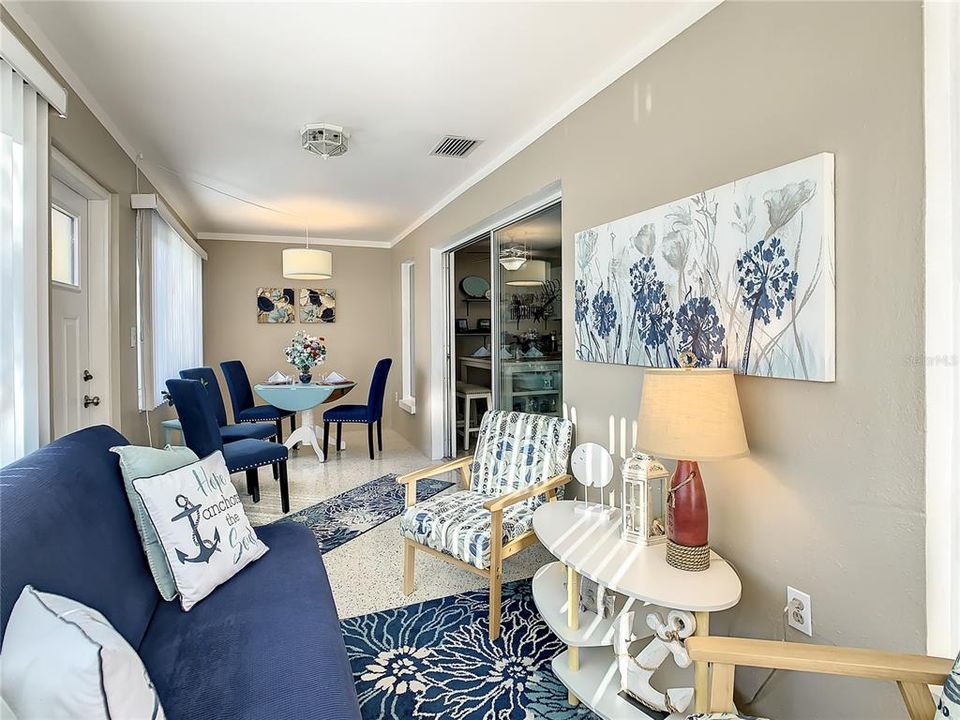 For Rent: $2,900 (2 beds, 2 baths, 1184 Square Feet)