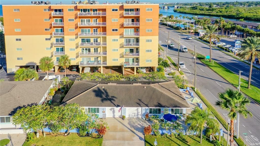 For Rent: $2,900 (2 beds, 2 baths, 1184 Square Feet)