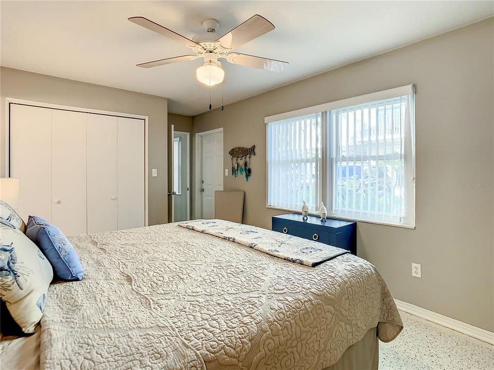 For Rent: $2,900 (2 beds, 2 baths, 1184 Square Feet)