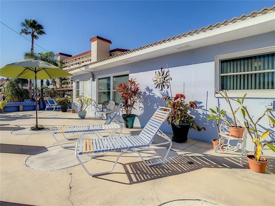 For Rent: $2,900 (2 beds, 2 baths, 1184 Square Feet)