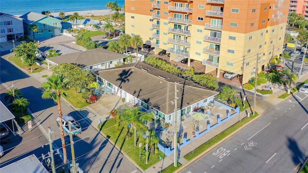 For Rent: $2,900 (2 beds, 2 baths, 1184 Square Feet)