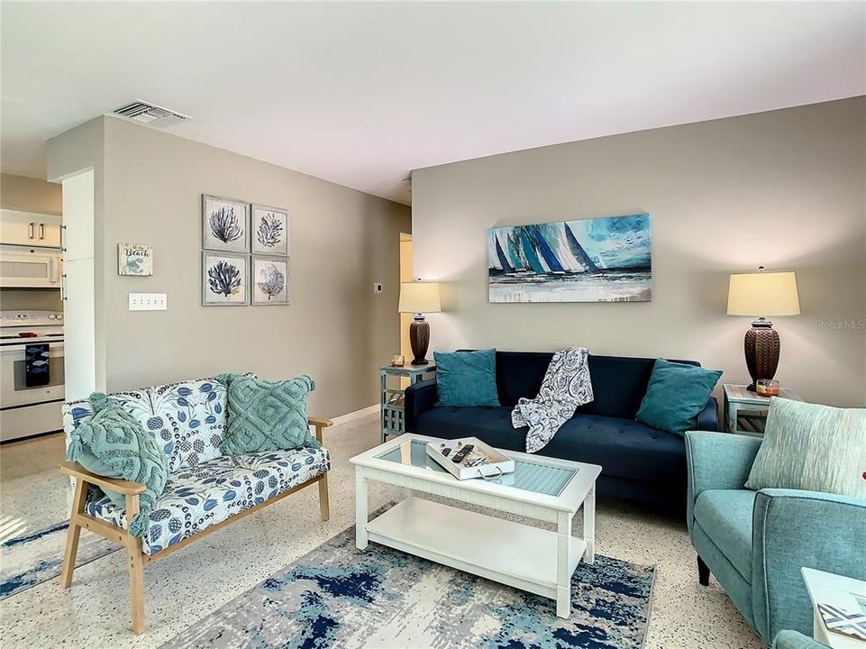 For Rent: $2,900 (2 beds, 2 baths, 1184 Square Feet)