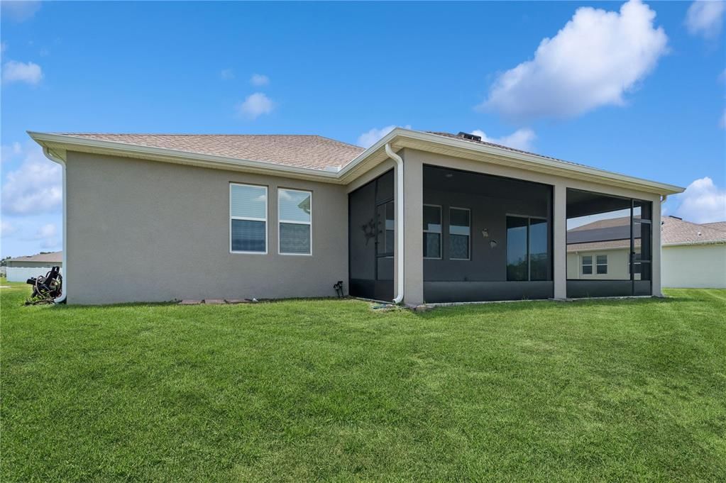 For Rent: $2,990 (3 beds, 2 baths, 2431 Square Feet)