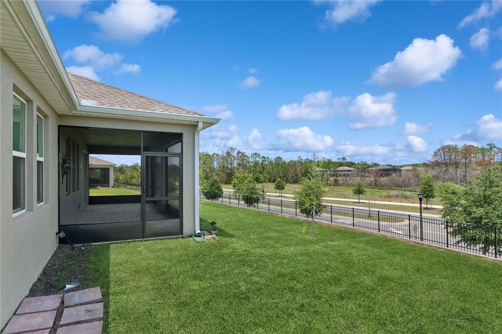 For Rent: $2,990 (3 beds, 2 baths, 2431 Square Feet)