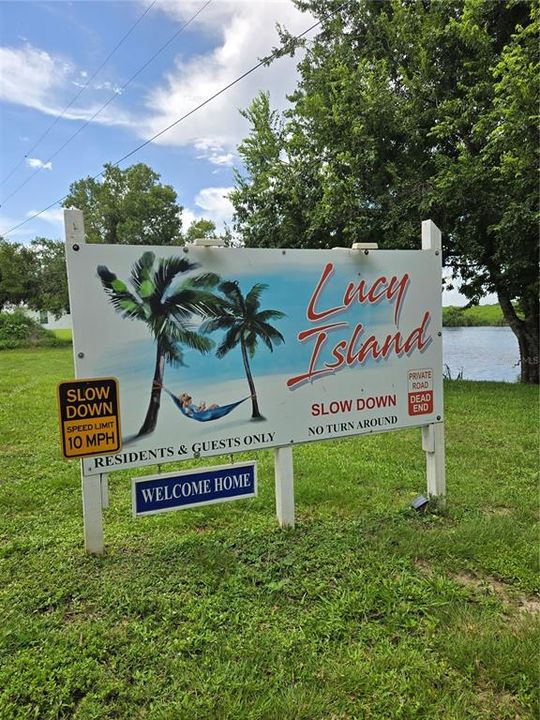 En Venta: $250,000 (2 camas, 1 baños, 900 Pies cuadrados)