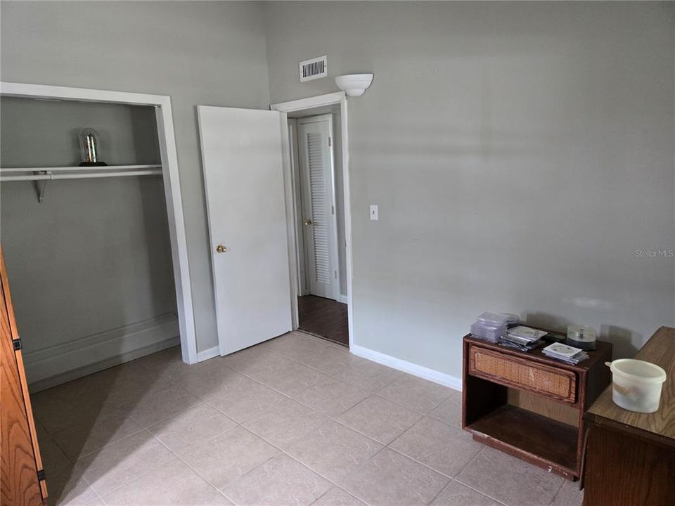 En Venta: $250,000 (2 camas, 1 baños, 900 Pies cuadrados)