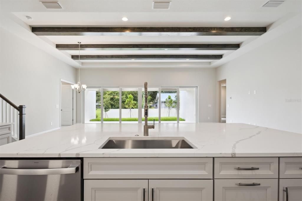 For Sale: $899,990 (5 beds, 4 baths, 4142 Square Feet)