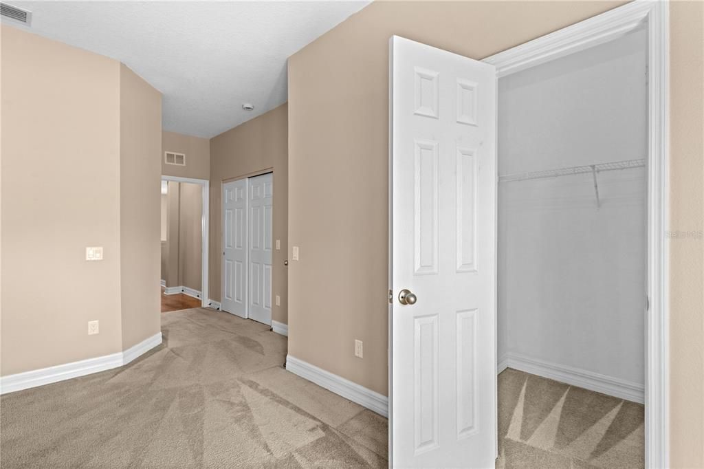 For Sale: $445,900 (3 beds, 2 baths, 1696 Square Feet)