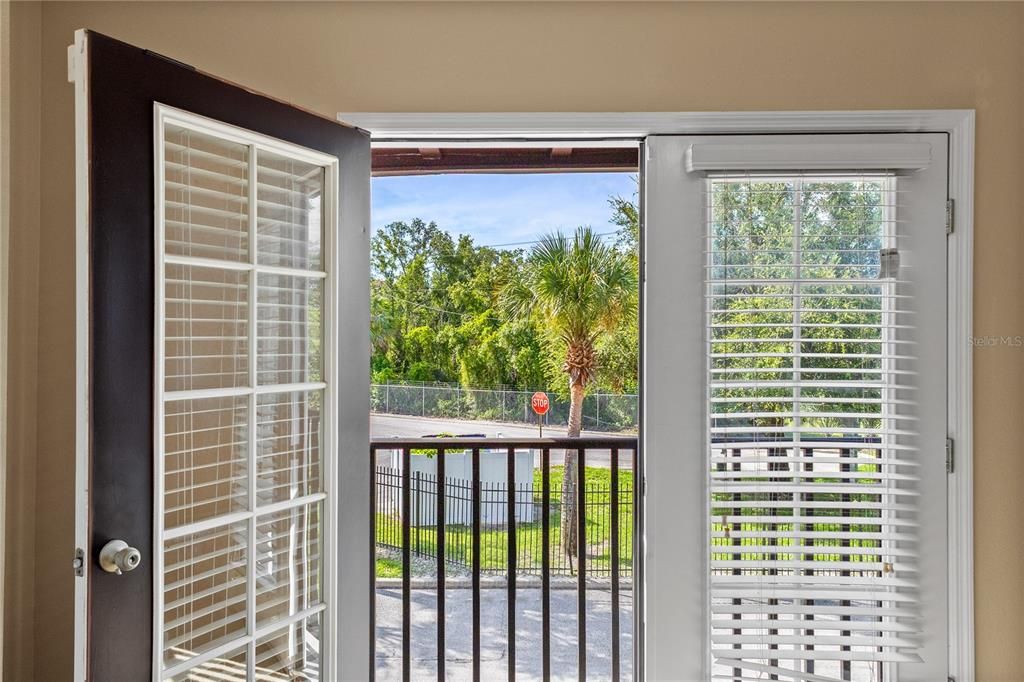 For Sale: $445,900 (3 beds, 2 baths, 1696 Square Feet)