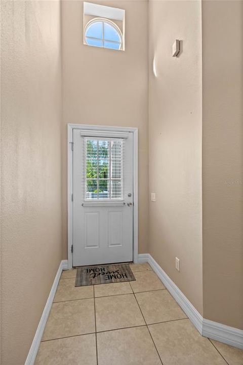 For Sale: $445,900 (3 beds, 2 baths, 1696 Square Feet)