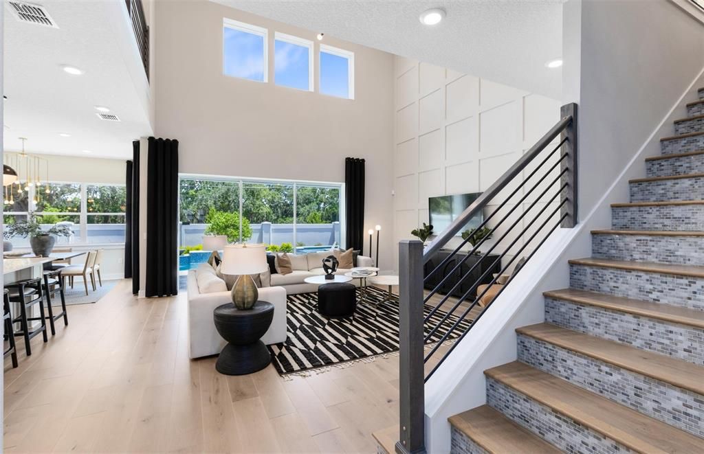 Под контрактом: $1,399,990 (5 спален, 5 ванн, 4525 Квадратных фут)