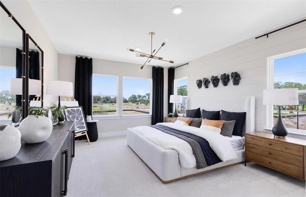 Под контрактом: $1,399,990 (5 спален, 5 ванн, 4525 Квадратных фут)