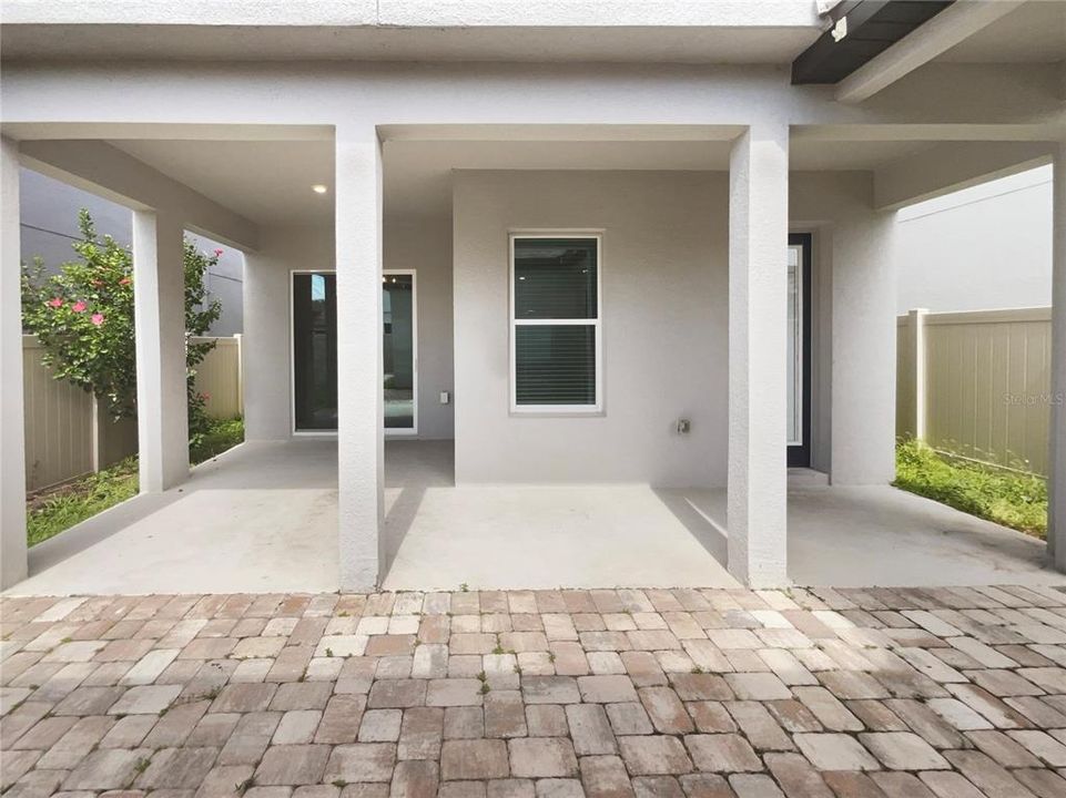 Active With Contract: $455,000 (3 beds, 2 baths, 2089 Square Feet)