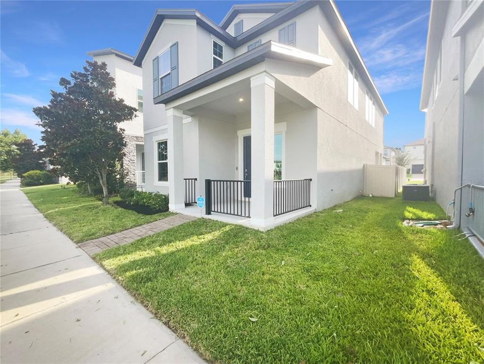 Active With Contract: $455,000 (3 beds, 2 baths, 2089 Square Feet)