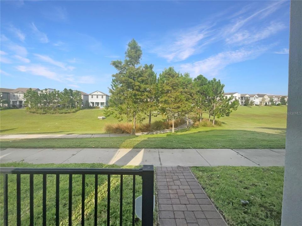 Active With Contract: $455,000 (3 beds, 2 baths, 2089 Square Feet)