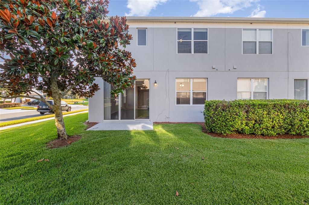 合同活跃: $339,900 (2 贝兹, 3 浴室, 2059 平方英尺)