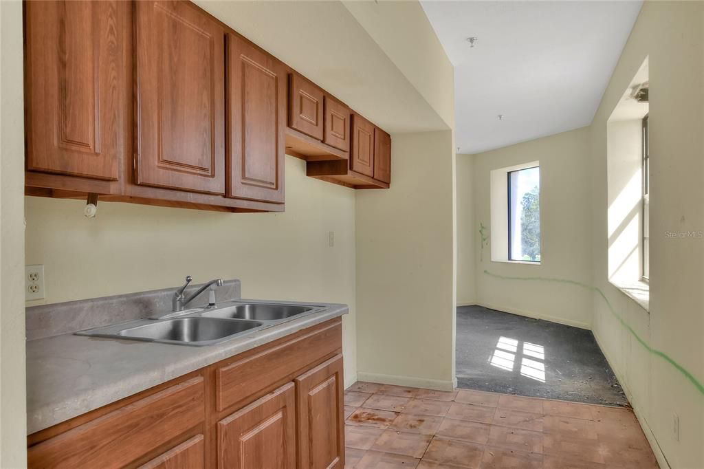 待售: $1,290,000 (0 贝兹, 0 浴室, 21236 平方英尺)