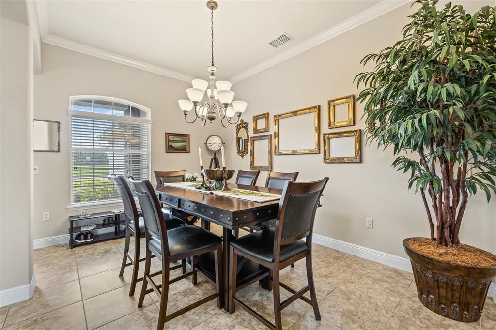 For Sale: $535,000 (4 beds, 2 baths, 3062 Square Feet)