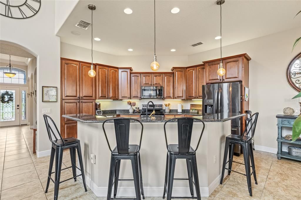 For Sale: $535,000 (4 beds, 2 baths, 3062 Square Feet)