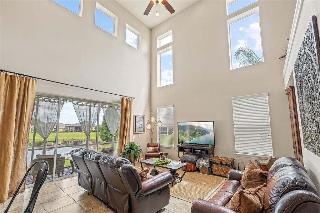 For Sale: $535,000 (4 beds, 2 baths, 3062 Square Feet)